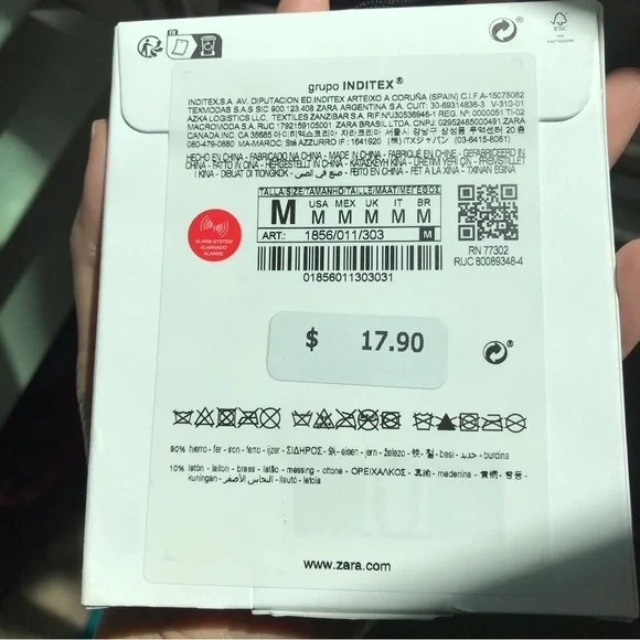 Zara Tiwsted Hoop Earrings - Picture 5 of 6